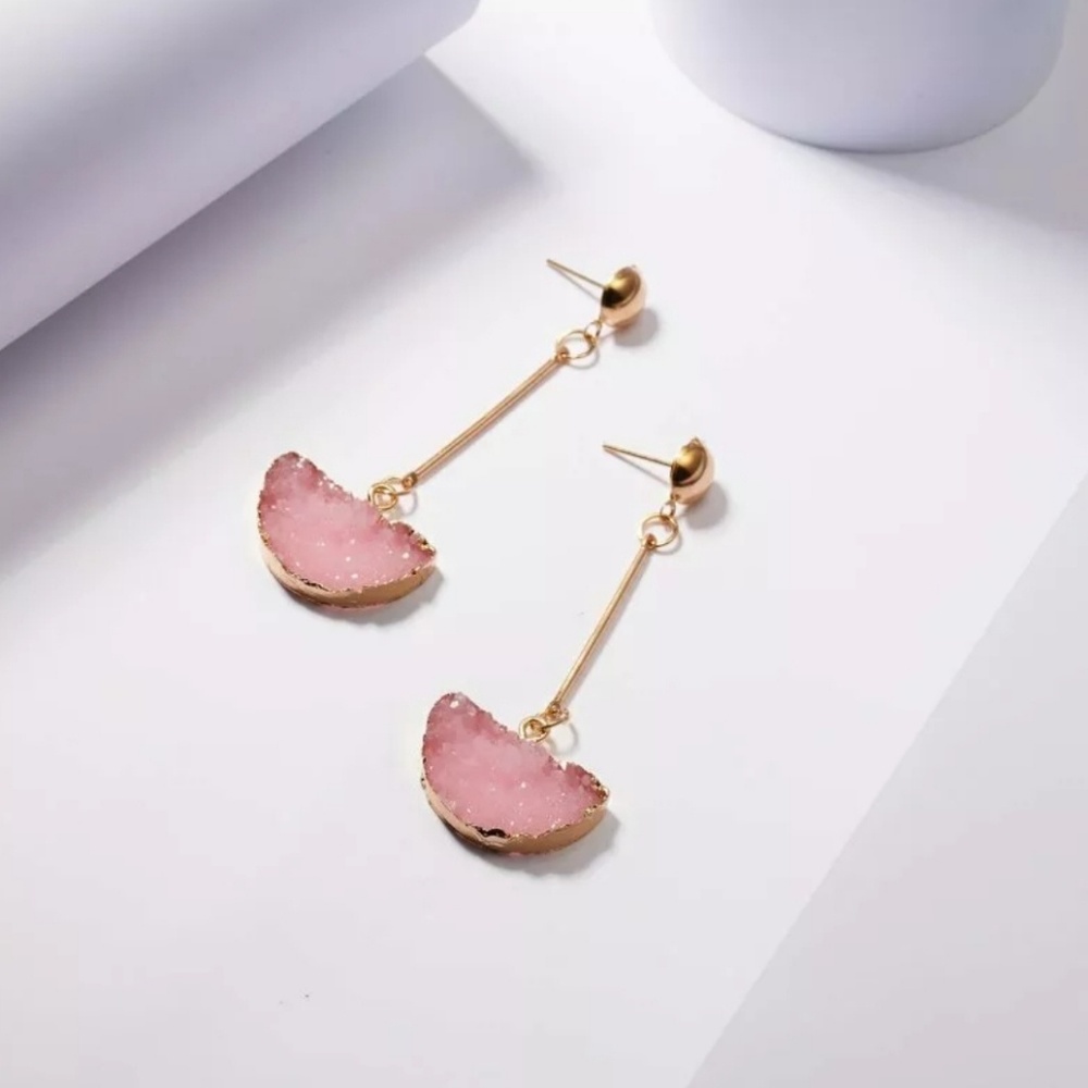Pretty Gold Geometric Pink Dangle Earrings♡